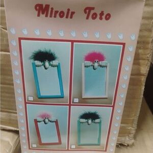 4 Vintage - Desk mirror(s) 1 of each color.